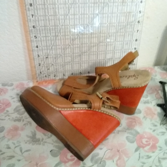 High Sandals - Picture 4 of 4